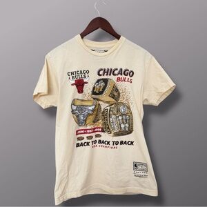 Mitchell & Ness Chicago Bulls Triple Rings Short Sleeve Tee
